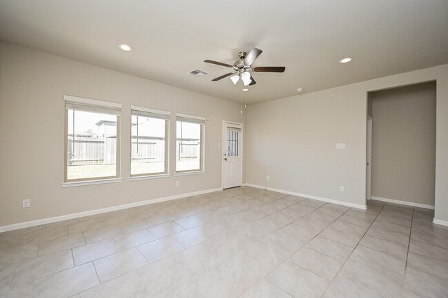 Building Photo - 7534 Flintrock Hollow Trail