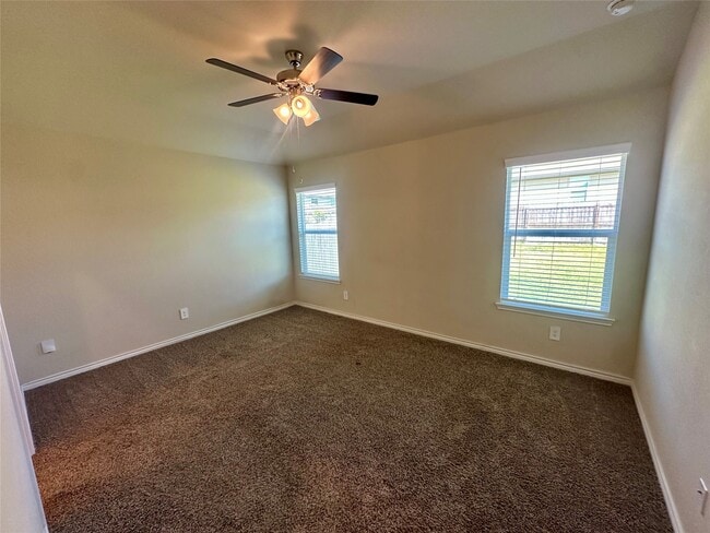 Building Photo - 1006 Fannin St