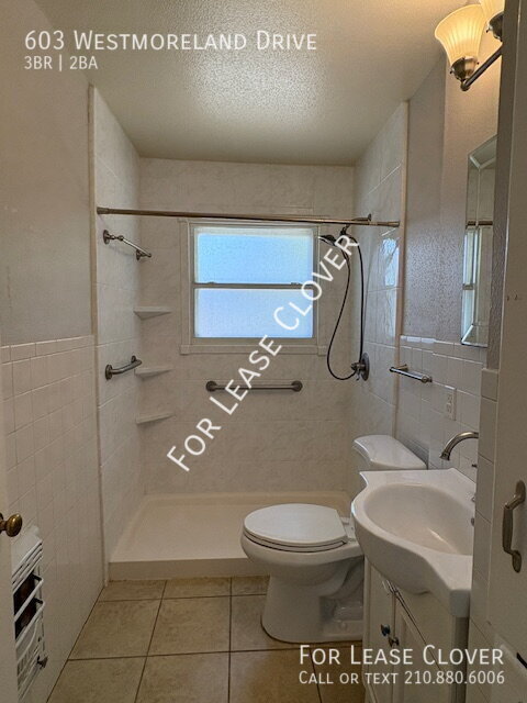 Building Photo - 603 Westmoreland Dr