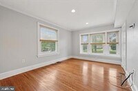 Building Photo - 457 W Lancaster Ave