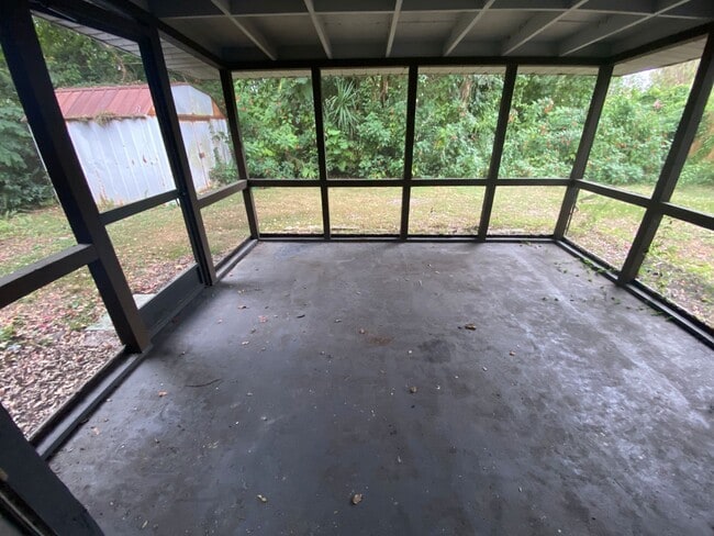 Building Photo - 2 Bedroom 2 Bath Duplex in Historic Downtown Orlando for RENT!