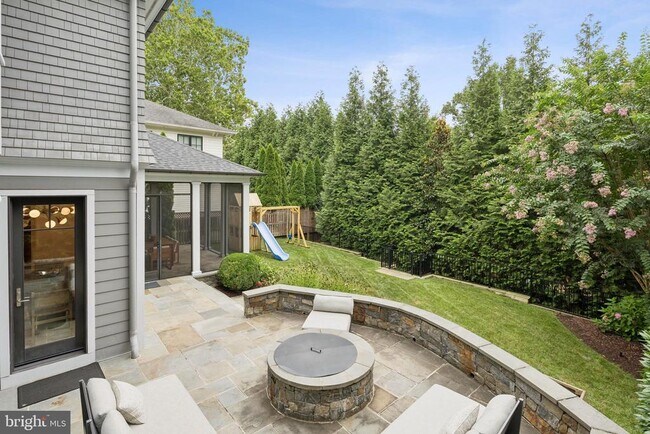 Building Photo - 5120 Wessling Ln
