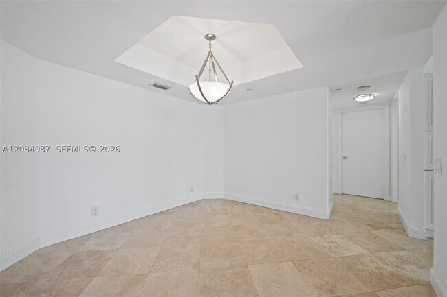Building Photo - 3610 Yacht Club Dr