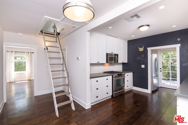 Building Photo - 1109 Arizona Ave