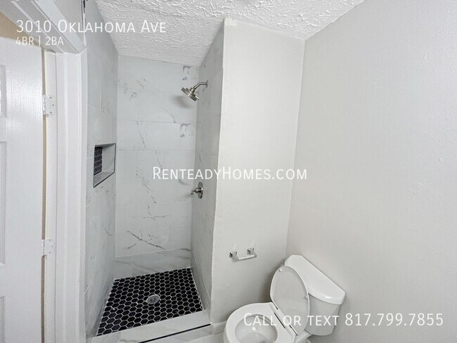 Building Photo - 3010 Oklahoma Ave