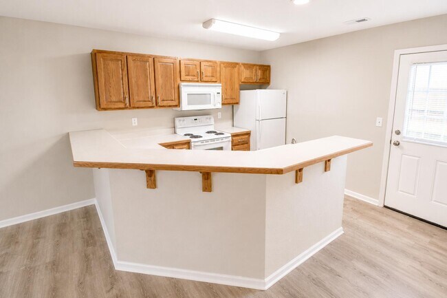 Building Photo - 1306 Godas Cir