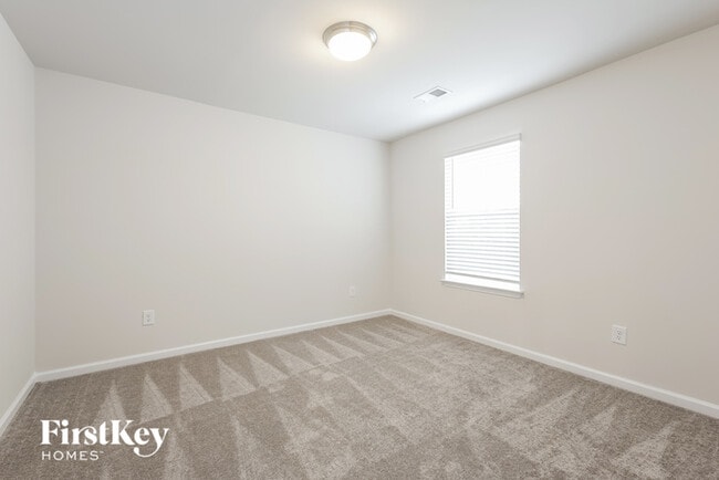 Building Photo - 717 Ridgemoor Trl