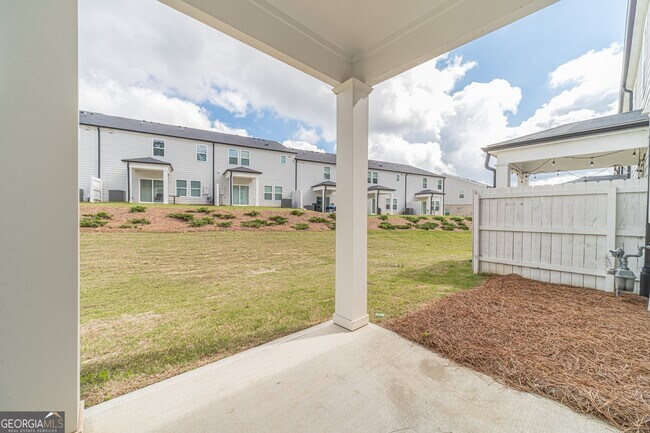 Building Photo - 1412 Villageside Ct