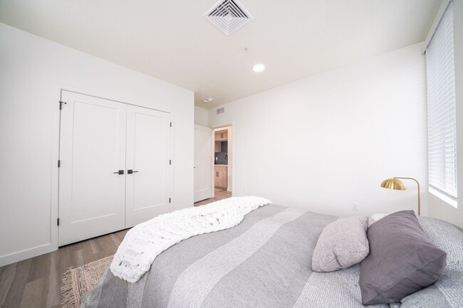 Building Photo - The Blue Mason Apartments