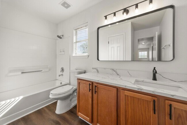 Building Photo - 230 San Felipe Dr