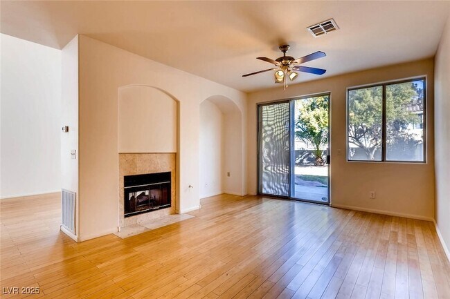 Building Photo - 3106 Maple Ridge Ct