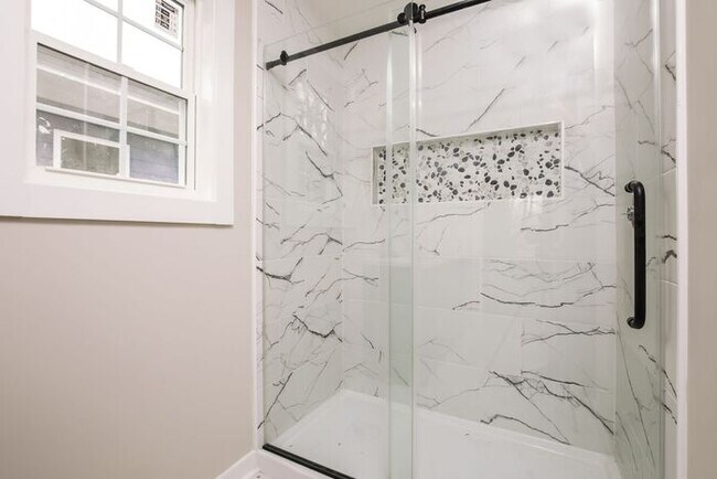 Building Photo - Close to Downtown Durham Brand New Construction