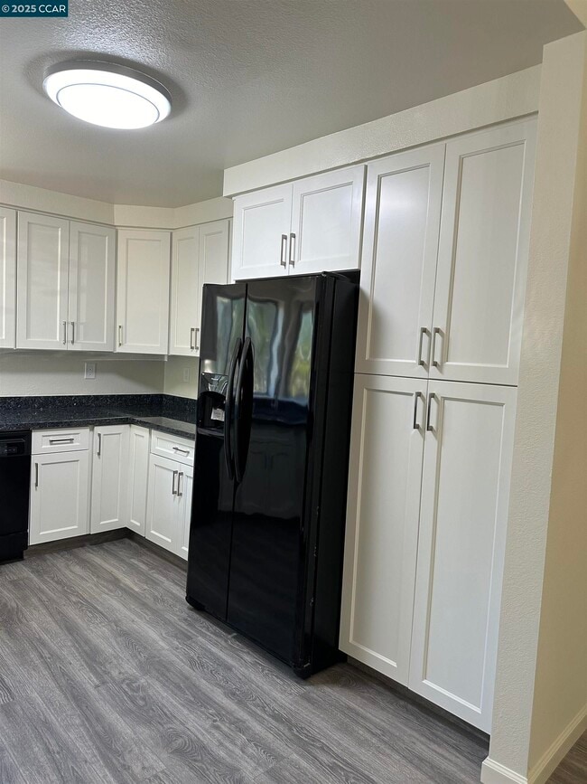 Building Photo - 161 Tuscany Ct