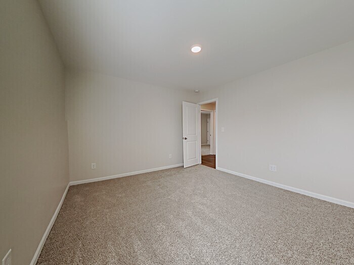 Building Photo - 439 Hager Lake Rd