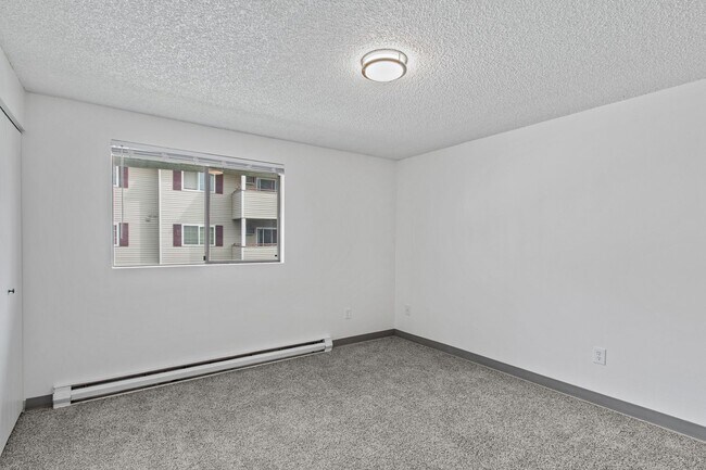Building Photo - Free rent through June! Amazing one bedroo...