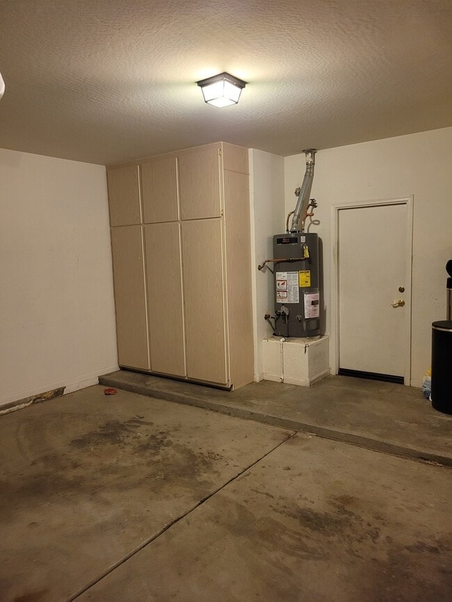 Building Photo - BEAUTIFUL 3/2 HOUSE FOR RENT IN TATUM RANCH