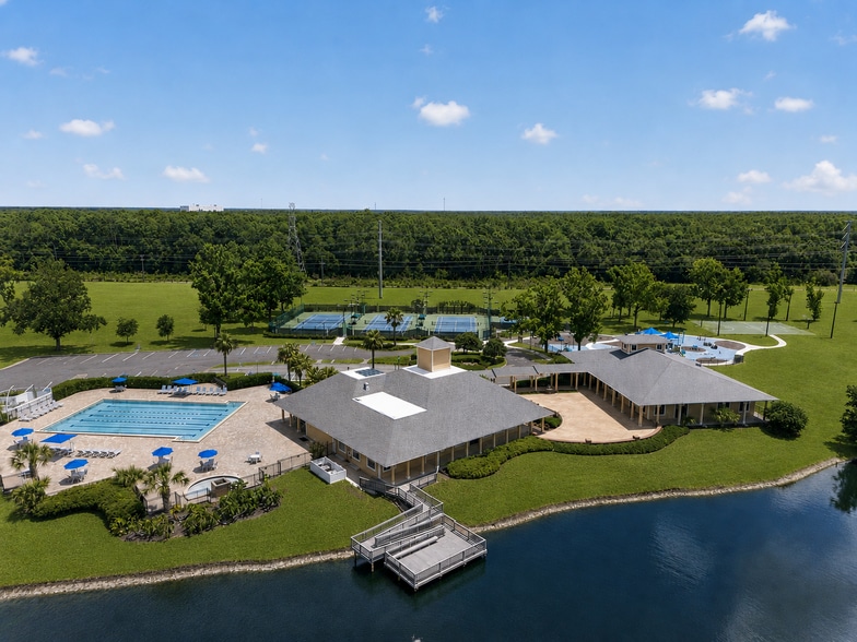 Building Photo - The Brady at Tampa Palms