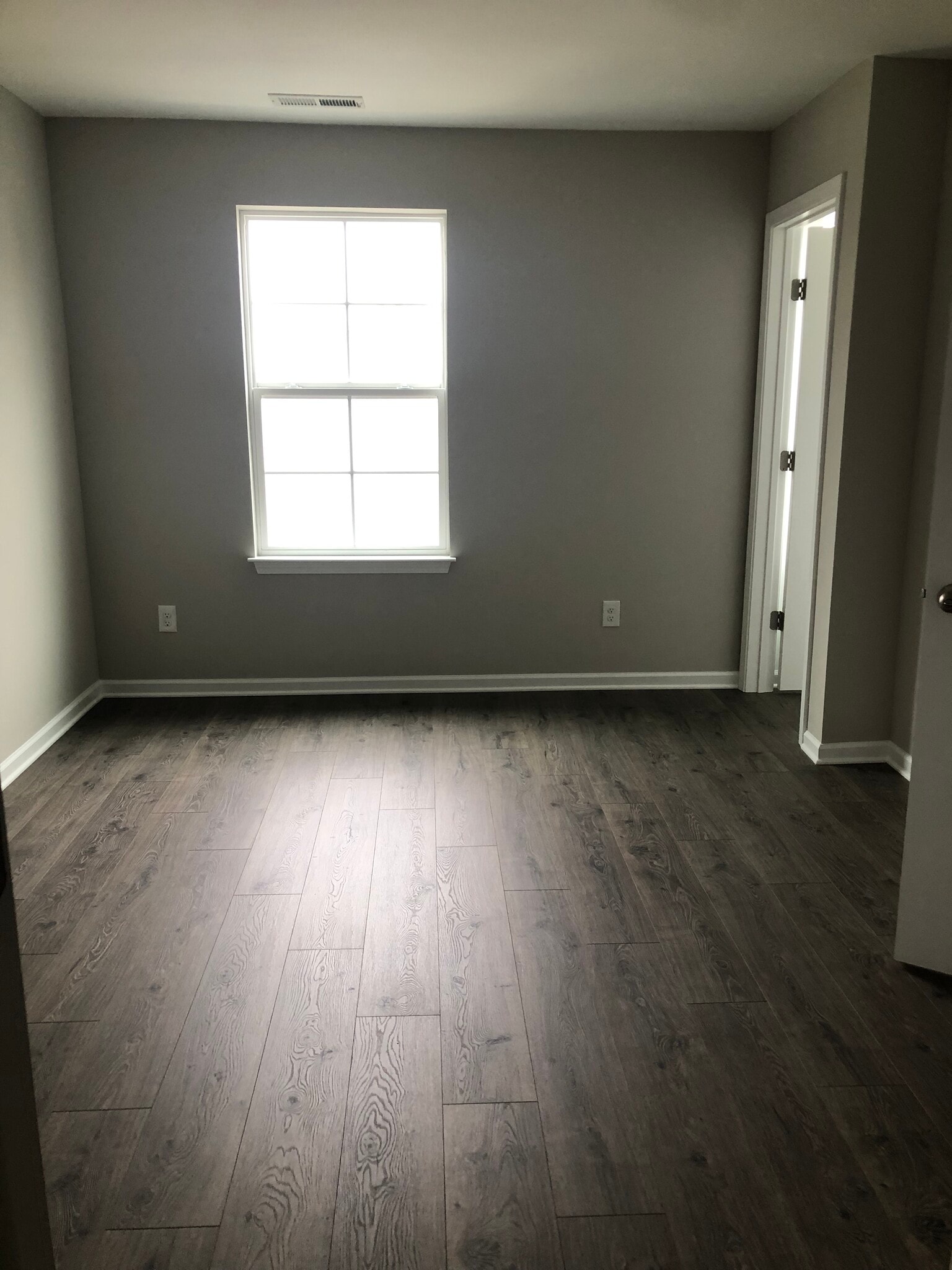 Master Bedroom - 413 Carol Dr