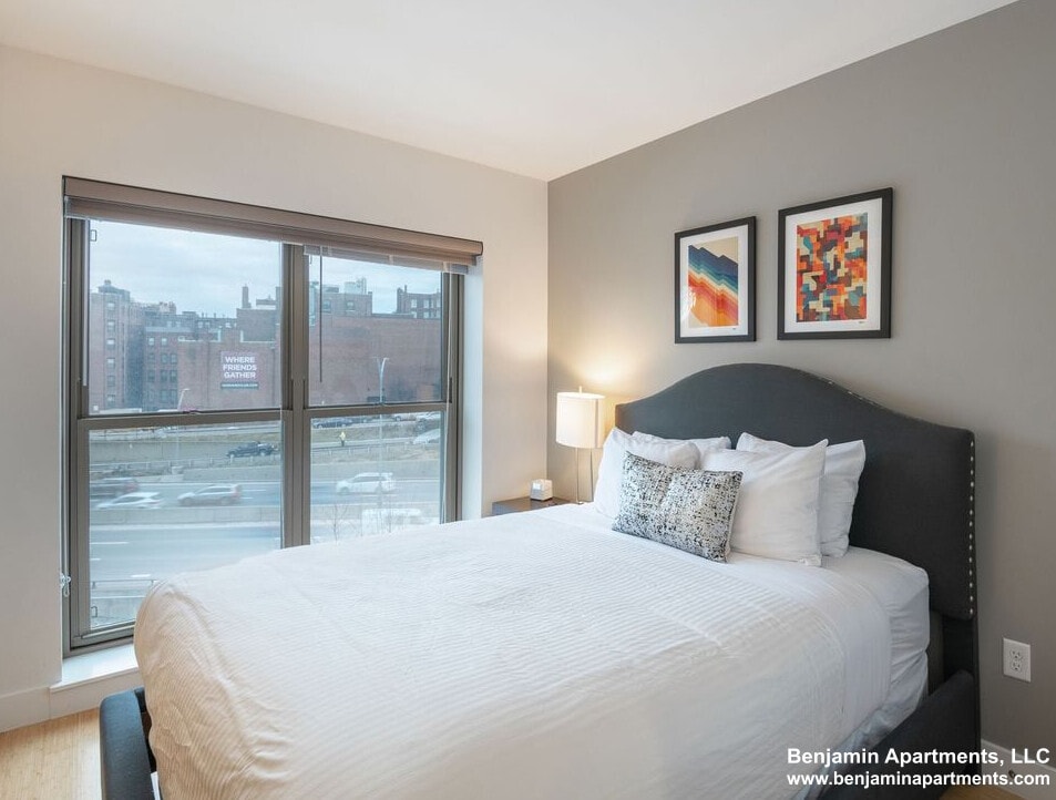 Building Photo - 1091 Boylston St