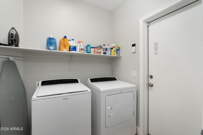 Building Photo - 10263 E Acacia Dr