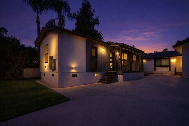 Building Photo - Brand-New Detached 2BR 2 bath Home in Vista | Modern Finishes & A/C in Every Room