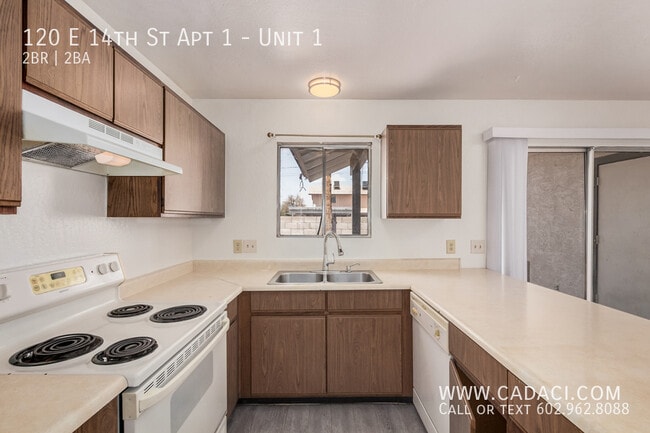 Building Photo - 120 E 14th St