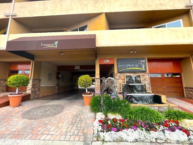 Building Photo - 100 Cliff Dr