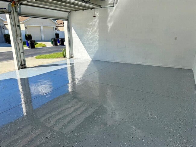 Building Photo - 6060 Roseate Spoonbill Dr