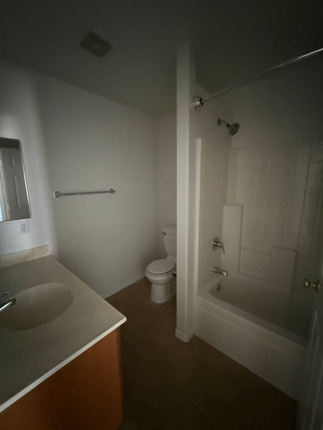 Building Photo - 2505 Nimbus Ct