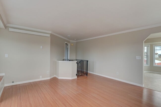 Building Photo - 3 Bed 2 Bath Country living (Landscaping I...