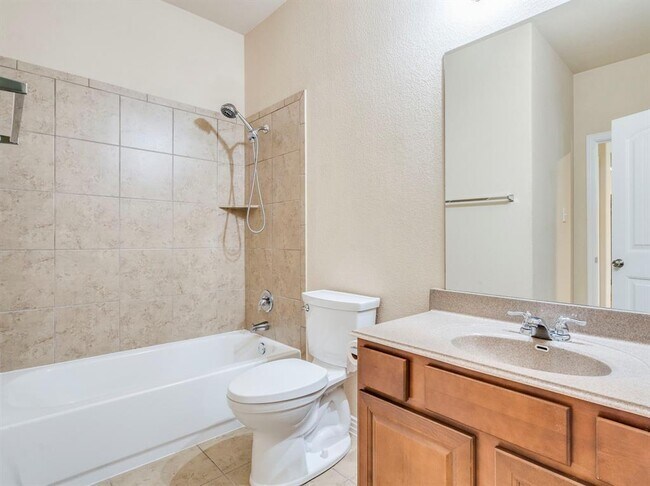 Building Photo - 327 Saffron Springs