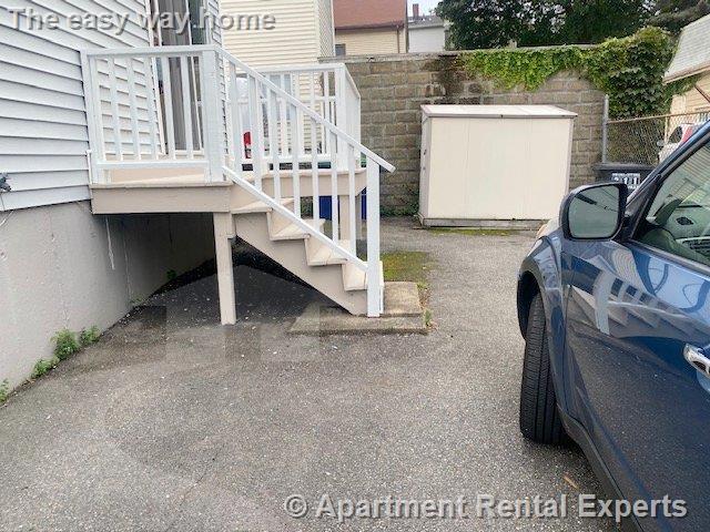 Building Photo - 66 Cedar St