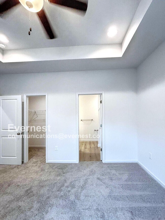 Building Photo - 1342 7th Ave SW