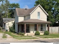 Building Photo - 319 N Church St