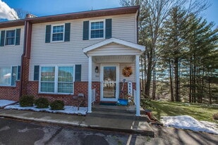 Building Photo - 706 Chert Ln