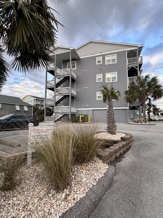 Building Photo - 108 Pelican Dr