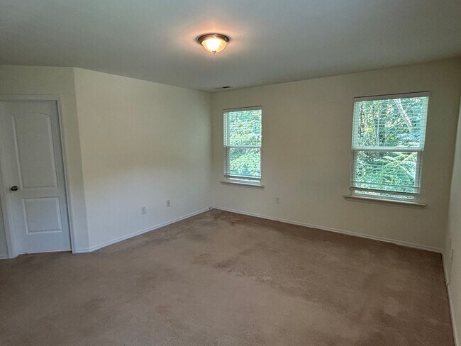 Building Photo - 3 Bedroom | 2.5 Bath Home in Raleigh - Fen...