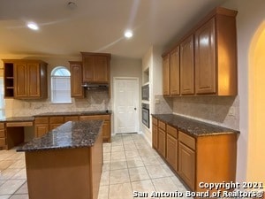 Building Photo - 8451 Magdalena Run