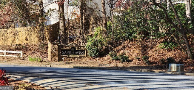 Building Photo - 3825 Jackson Shoals Ct SW