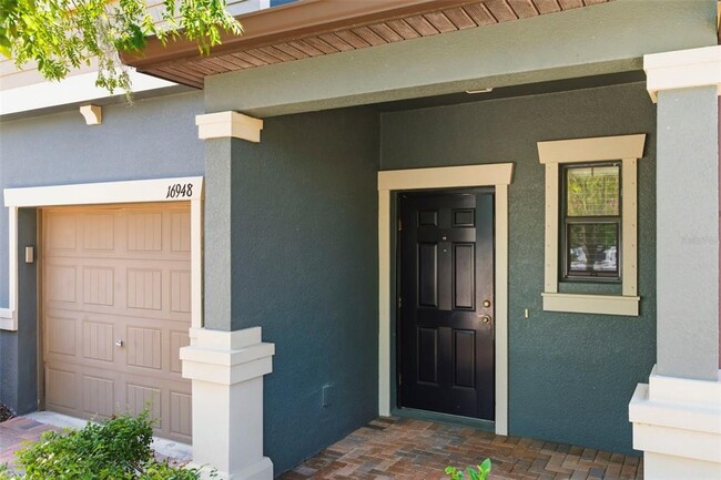 Building Photo - 16948 Storyline Dr