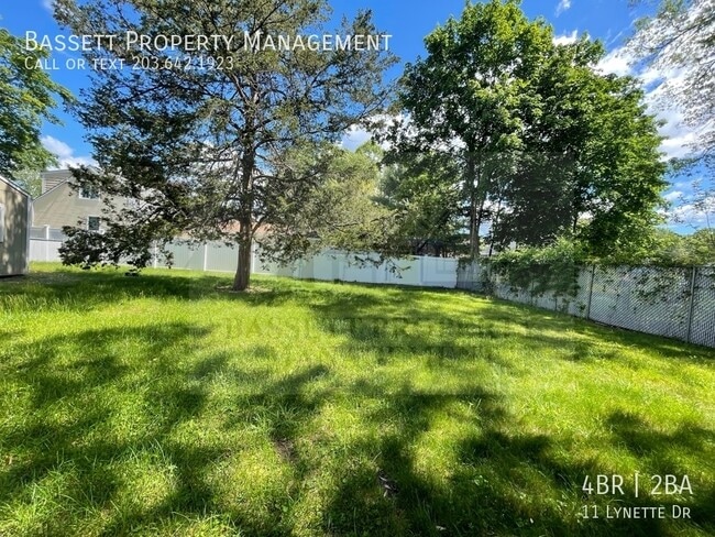 Building Photo - 11 Lynette Dr