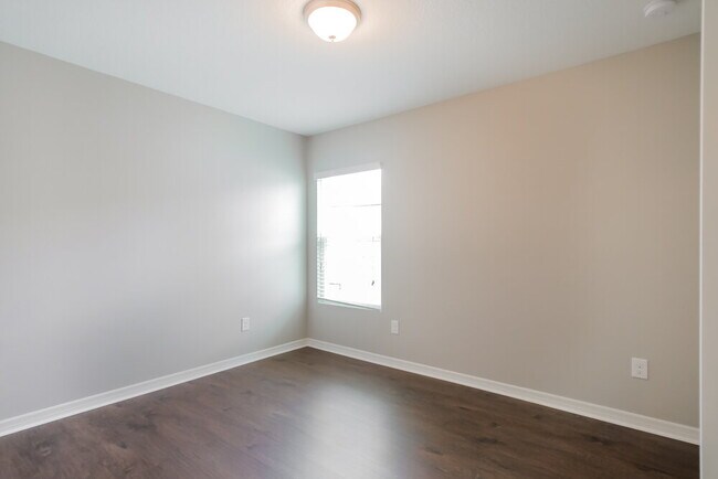 Building Photo - 306 Ashby Lndg Wy