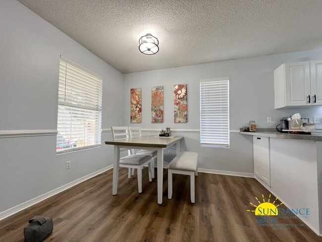 Building Photo - 3 Bedroom Home in Waterford Estates in Mary Esther!