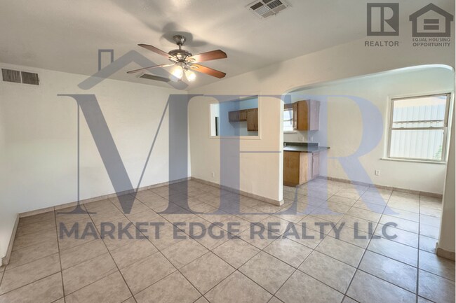 Building Photo - 2Bed/1Bath House at AZ-202/24th St! Ready for Immediate Move-In! -- NO HOA! RV PARKING!