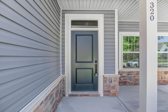 Building Photo - 5 Bedroom Home in Youngsville, right off o...