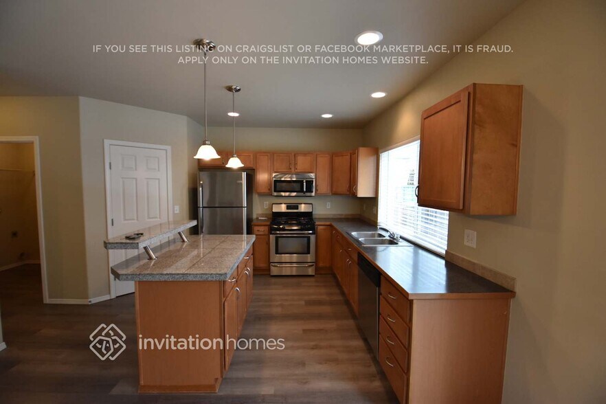 Building Photo - 15329 87th Ave E