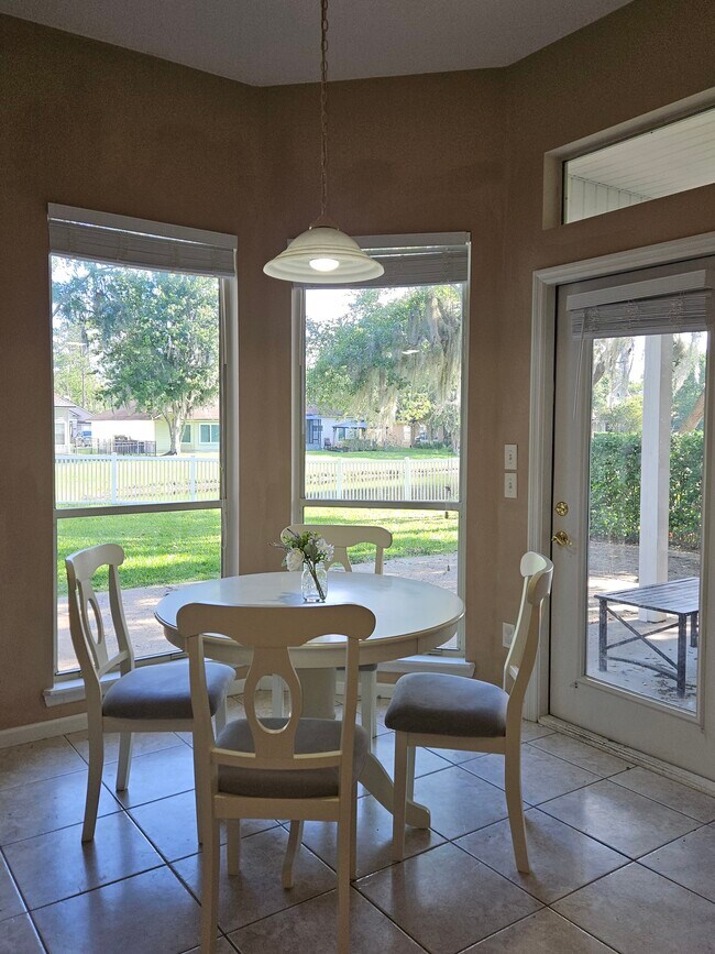 Building Photo - 2270 Keaton Chase Dr