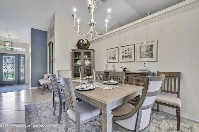 Building Photo - 2368 Fairskies Dr