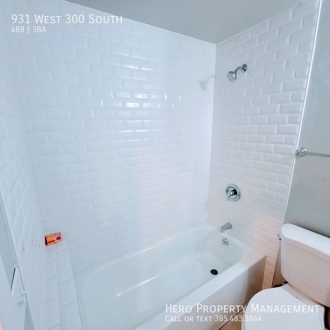 Building Photo - 931 W 300 S