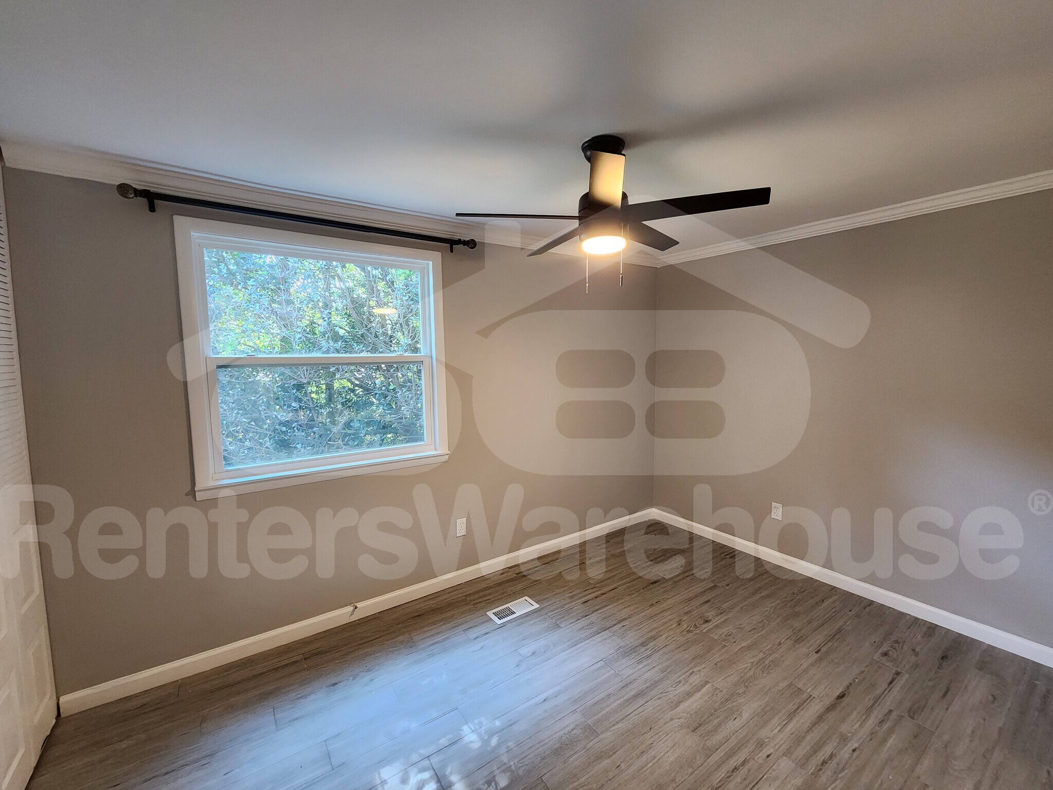 Building Photo - 846 Regal Path Ln